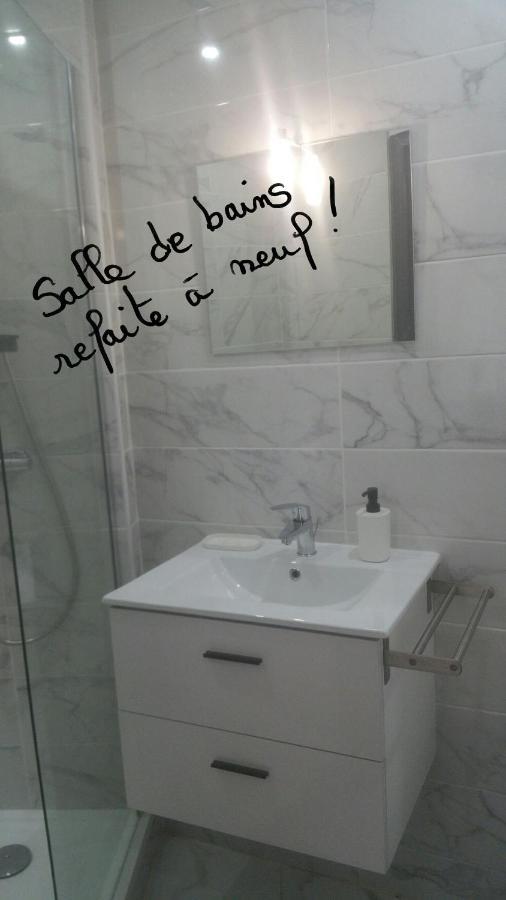 Rond Point Studio Cosy Et Central Avec Balcon Saint-Etienne  Exterior photo